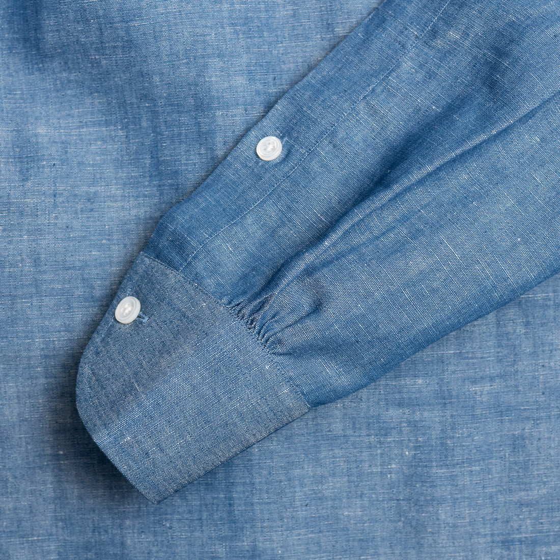 Bryceland's Perfect Chambray Tab Collar Shirt