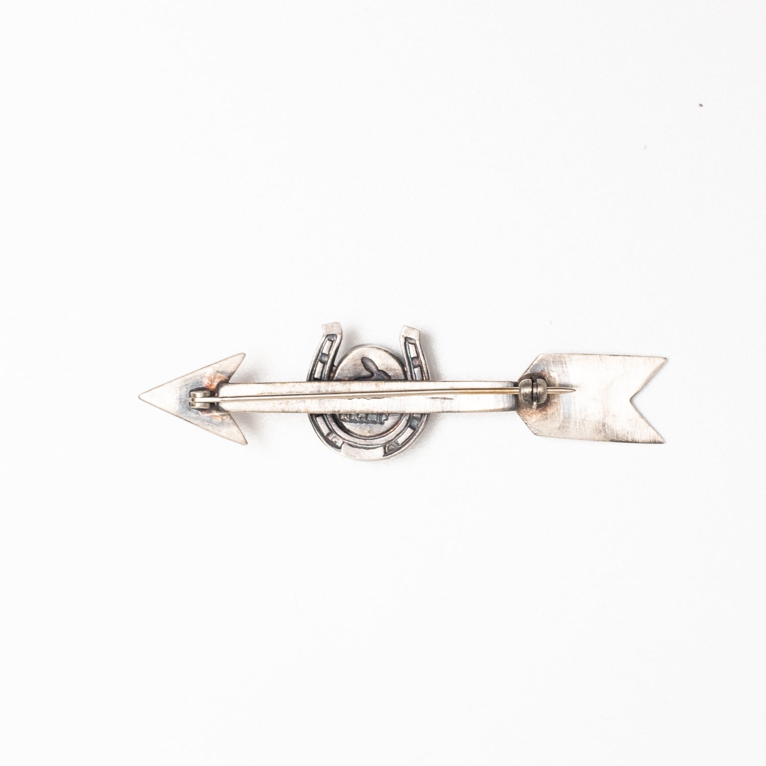 Red Rabbit Trading Co. Lucky Arrow Pin – Bryceland's London