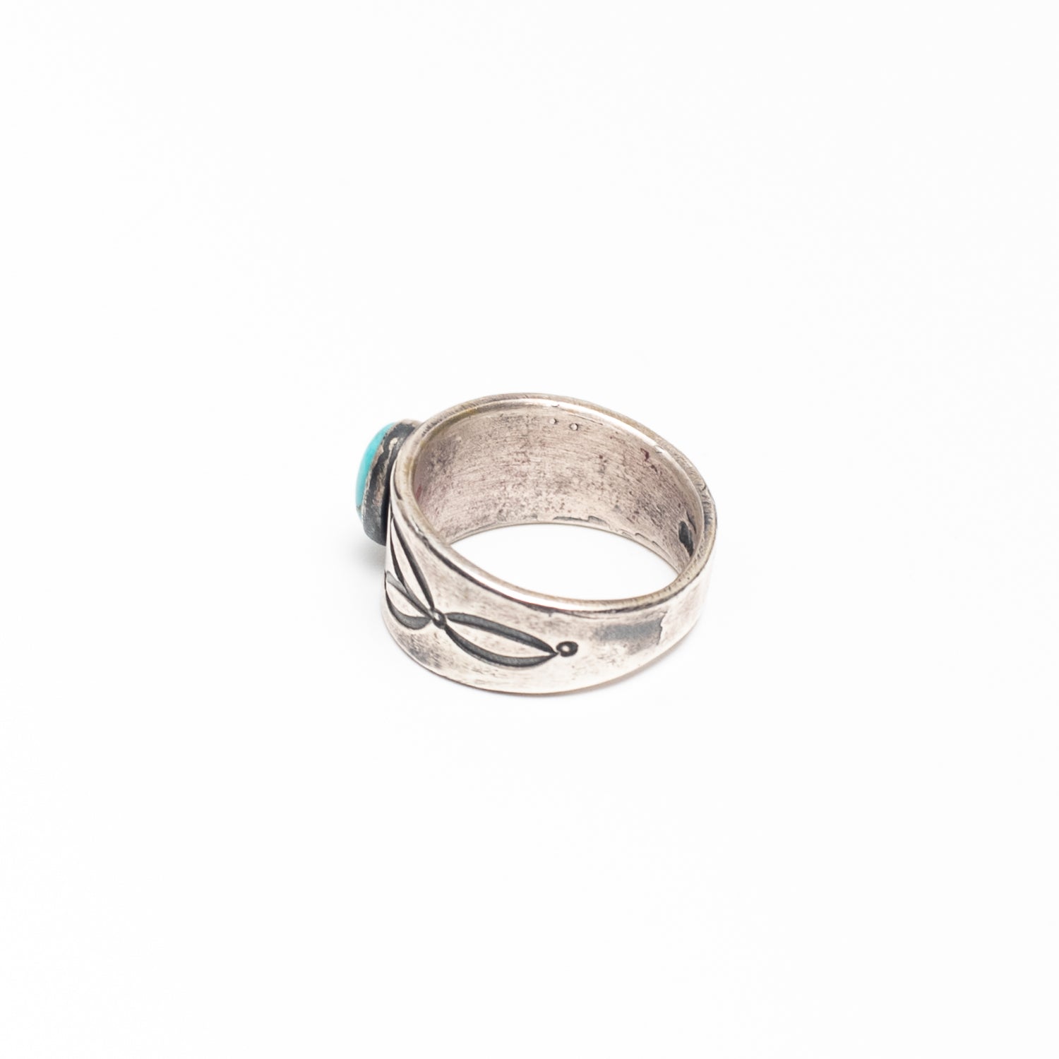 Red Rabbit Trading Co. Stand-Alone Ring (9) – Bryceland's London