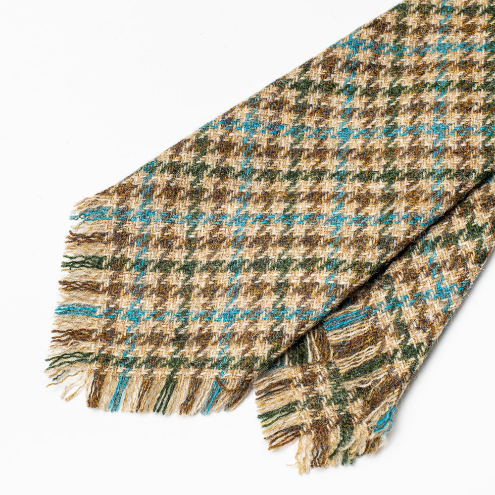 Bryceland’s Wool Camp Tie Brown Check